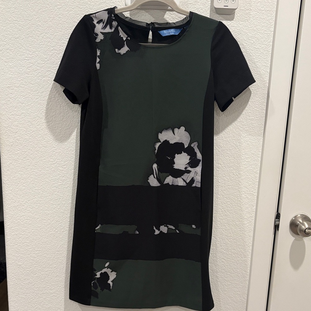 Vera Wang Black and Green Floral Mini Dress
